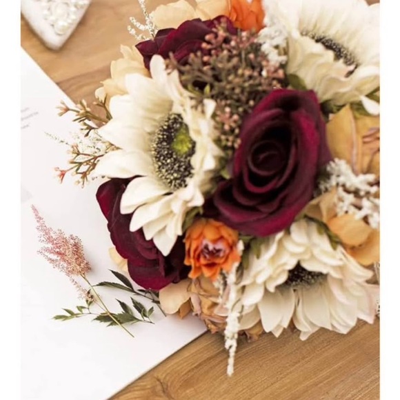 Elegant Floral Bouquet with Burgundy and Cream Flowers - Picture 6 of 6